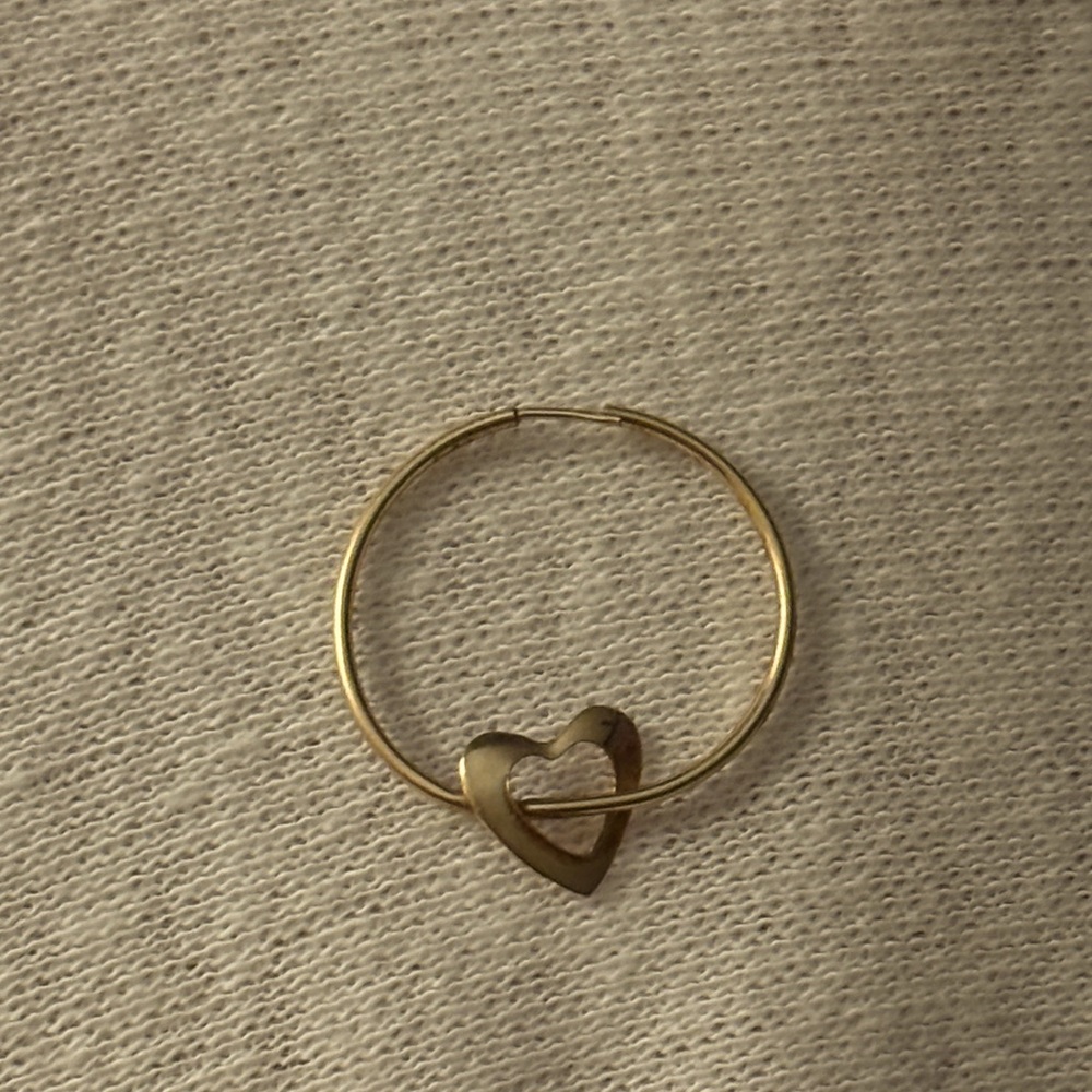 14K gold hoop heart single earring